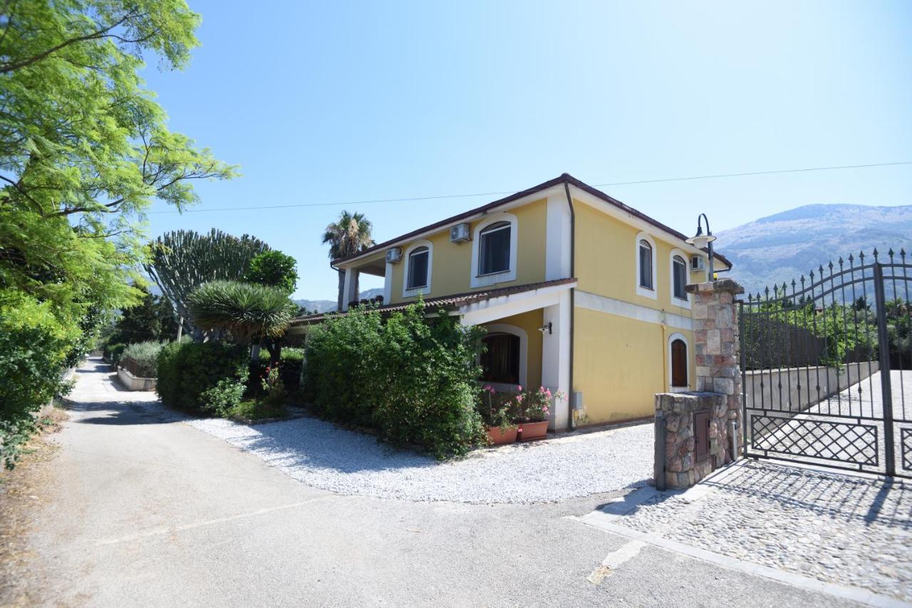 Amuni Da Vita E Pietro Carini Exterior foto